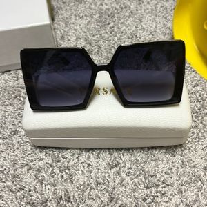 Versace polarized sunglasses. Gently worn purchased 2021. Has case and box.